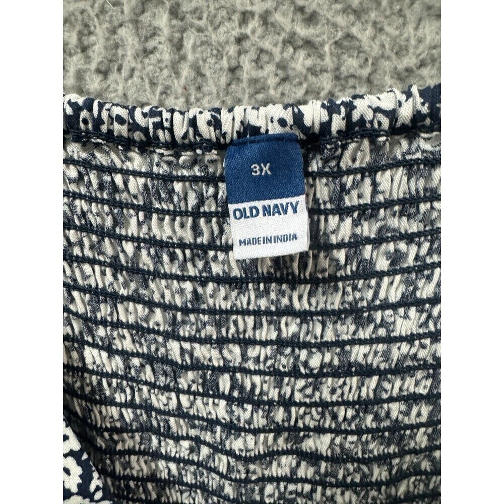 Old Navy Jumpsuit Womens 3X  Blue Floral Short Sleeve Stretch Romper - Picture 3 of 11